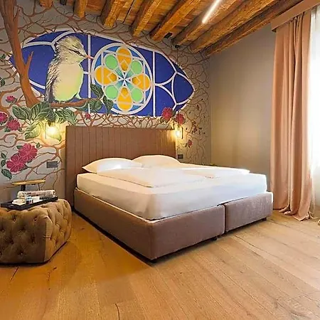 فندق Ar Suites&art بيرغامو