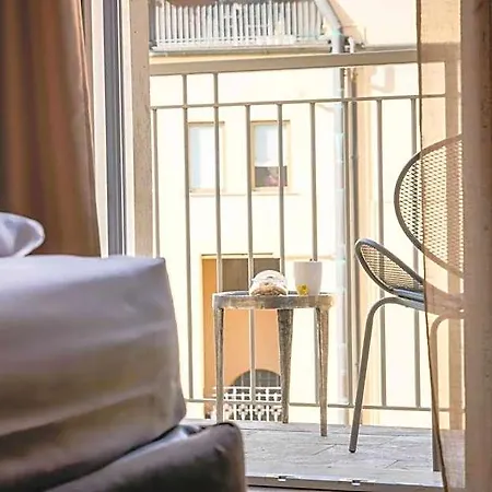 Ar Suites&art * بيرغامو