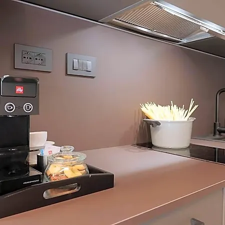 Ar Suites&art فندق